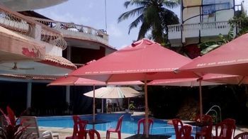 Hotel Tiara Camelot Calangute - Baga Zewnętrze zdjęcie